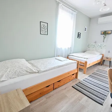 Bellavista 2 エゲル