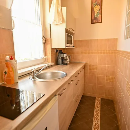 Bellavista 2 ゲストハウス エゲル