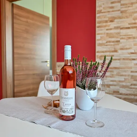 ゲストハウス Bellavista 2 エゲル