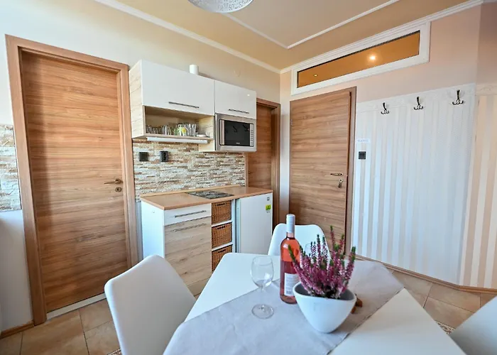 Bellavista 2 בית הארחה אגר