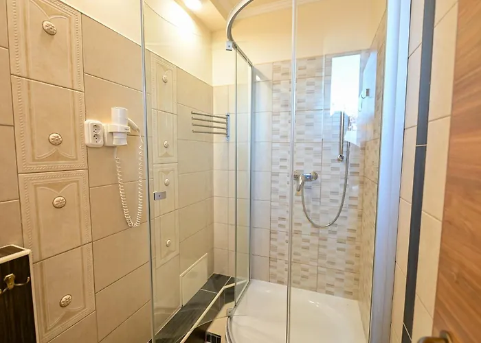 Bellavista 2 3* אגר